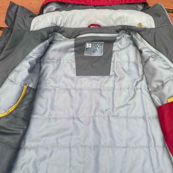 Red men’s winter coat - Picture 8 of 8